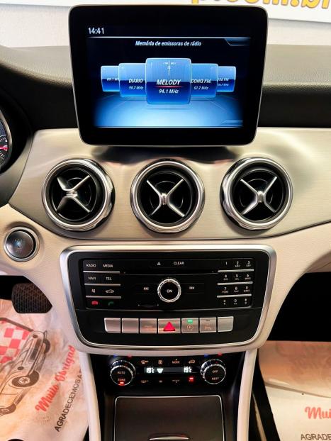 MERCEDES-BENZ GLA 200 1.6 16V 4P CGI ADVANCE TURBO AUTOM�TICO, Foto 6