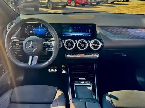 MERCEDES-BENZ GLA 200 1.6 16V 4P FLEX CGI VISION TURBO AUTOM�TICO, Foto 15