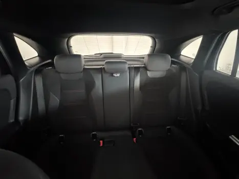 MERCEDES-BENZ GLA 200 1.6 16V 4P FLEX CGI VISION TURBO AUTOM�TICO, Foto 43