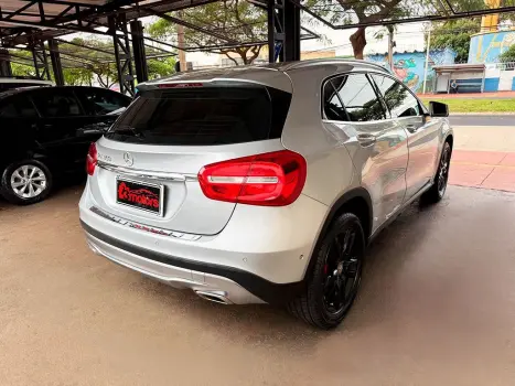 MERCEDES-BENZ GLA 200 1.6 16V 4P CGI ADVANCE TURBO AUTOM�TICO, Foto 16