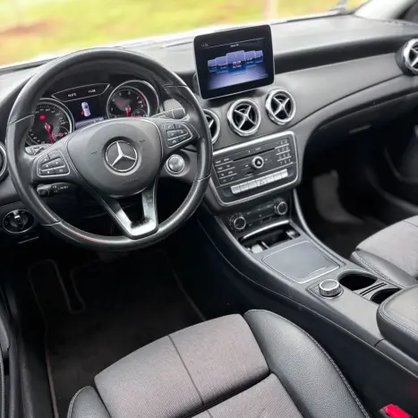 MERCEDES-BENZ GLA 200 1.3 16V 4P GCI STYLE 7G-DCT AUTOM�TICO, Foto 9