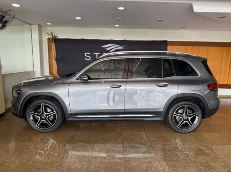 MERCEDES-BENZ GLB 200 1.3 16V 4P CGI PROGRESSIVE TURBO 7G-TRONIC DCT AUTOM�TICO, Foto 3