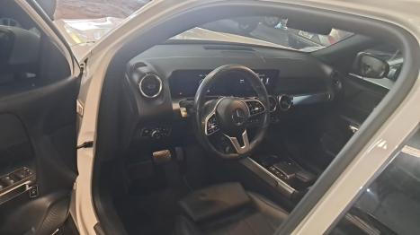 MERCEDES-BENZ GLB 200 1.3 16V 4P CGI PROGRESSIVE TURBO 7G-TRONIC DCT AUTOM�TICO, Foto 5