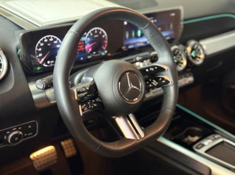 MERCEDES-BENZ GLB 220 2.0 16V 4P MHEV AMG LINE 4MATIC DCT AUTOMTICO, Foto 10