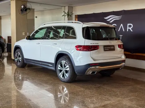MERCEDES-BENZ GLB 220 2.0 16V 4P MHEV PROGRESSIVE 4MATIC DCT AUTOM�TICO, Foto 5