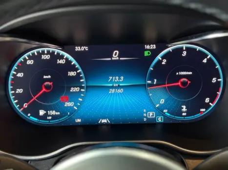 MERCEDES-BENZ GLC 220D 2.0 16V 4P TURBO DIESEL ENDURO 9G-TRONIC AUTOM�TICO, Foto 9