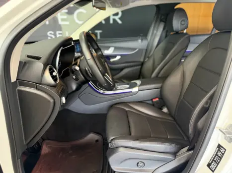 MERCEDES-BENZ GLC 220D 2.0 16V 4P TURBO DIESEL ENDURO 9G-TRONIC AUTOM�TICO, Foto 12