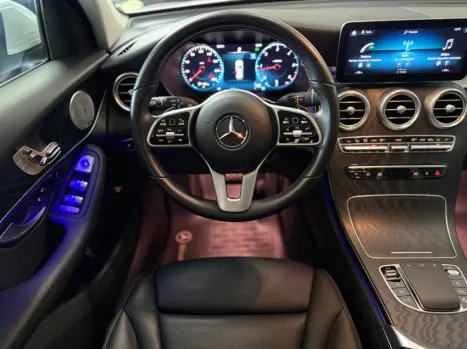 MERCEDES-BENZ GLC 220D 2.0 16V 4P TURBO DIESEL ENDURO 9G-TRONIC AUTOM�TICO, Foto 14