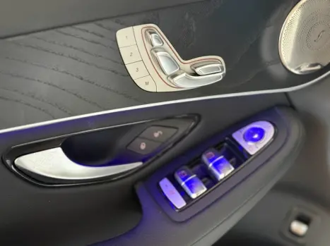 MERCEDES-BENZ GLC 220D 2.0 16V 4P TURBO DIESEL ENDURO 9G-TRONIC AUTOM�TICO, Foto 15