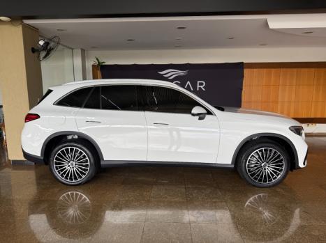 MERCEDES-BENZ GLC 300 2.0 16V 4P CGI 4MATIC 9G-TRONIC TURBO AUTOM�TICO, Foto 3