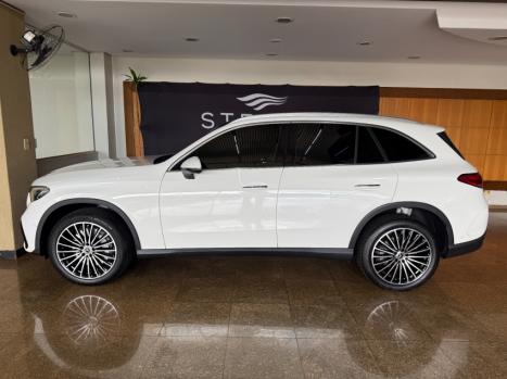 MERCEDES-BENZ GLC 300 2.0 16V 4P CGI 4MATIC 9G-TRONIC TURBO AUTOM�TICO, Foto 6