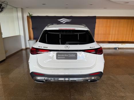 MERCEDES-BENZ GLC 300 2.0 16V 4P CGI 4MATIC 9G-TRONIC TURBO AUTOM�TICO, Foto 8