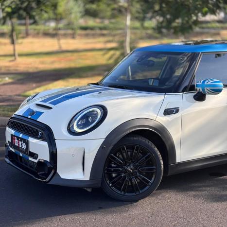 MINI Cooper 2.0 16V S TOP TURBO, Foto 2