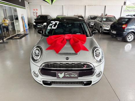 MINI Cooper 2.0 16V 4P TWINPOWER S STEPTRONIC AUTOM�TICO, Foto 2