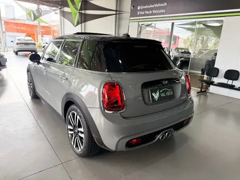 MINI Cooper 2.0 16V 4P TWINPOWER S STEPTRONIC AUTOM�TICO, Foto 19