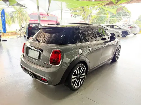 MINI Cooper 2.0 16V 4P TWINPOWER S STEPTRONIC AUTOM�TICO, Foto 21