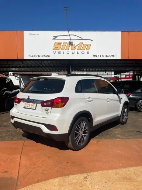MITSUBISHI ASX 2.0 16V 4P FLEX HPE AWD AUTOMÁTICO CVT, Foto 4