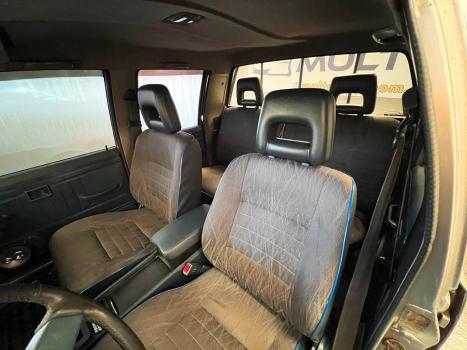 MITSUBISHI L 200 , Foto 3