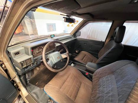 MITSUBISHI L 200 , Foto 4