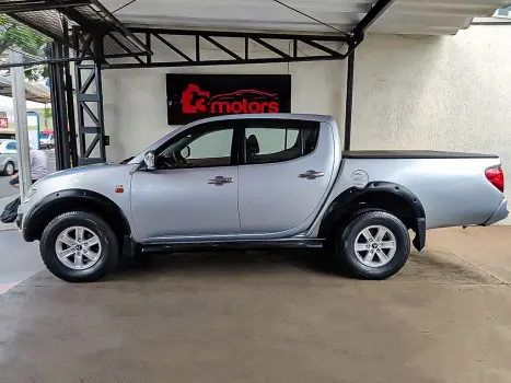 MITSUBISHI L 200 Triton 3.2 16V GLX 4X4 CABINE DUPLA TURBO DIESEL INTERCOOLER, Foto 9