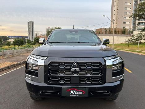 MITSUBISHI L 200 Triton 2.4 16V SPORT HPE-S 4X4 CABINE DUPLA TURBO DIESEL AUTOM�TICO, Foto 2