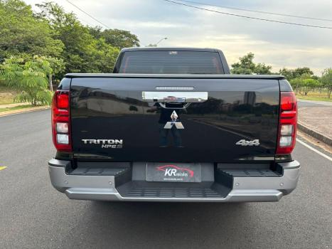 MITSUBISHI L 200 Triton 2.4 16V SPORT HPE-S 4X4 CABINE DUPLA TURBO DIESEL AUTOM�TICO, Foto 5