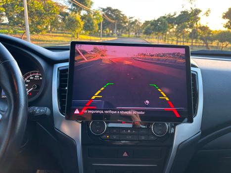 MITSUBISHI L 200 Triton 2.4 16V SPORT HPE-S 4X4 CABINE DUPLA TURBO DIESEL AUTOMÁTICO, Foto 12