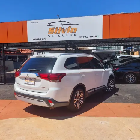 MITSUBISHI Outlander 2.0 16V 4P HPE AUTOM�TICO, Foto 4