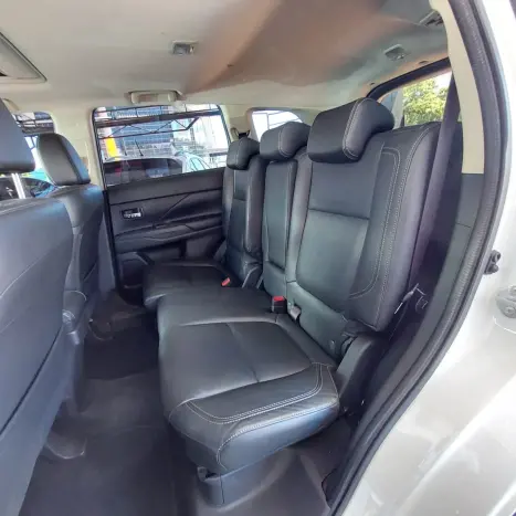 MITSUBISHI Outlander 2.0 16V 4P HPE AUTOM�TICO, Foto 7