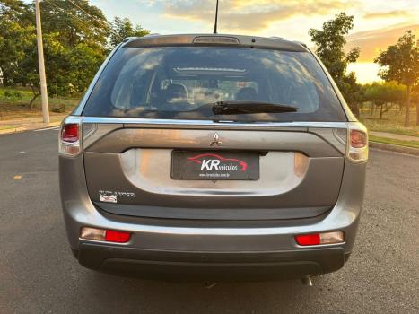 MITSUBISHI Outlander 2.0 16V 4P AUTOM�TICO, Foto 5
