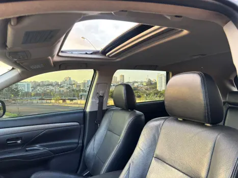 MITSUBISHI Outlander 2.0 16V 4P AUTOM�TICO, Foto 11