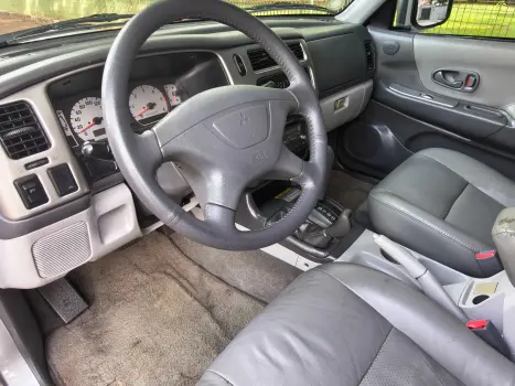 MITSUBISHI Pajero Sport 2.5 4P 4X4 HPE TURBO DIESEL INTERCOOLER, Foto 12