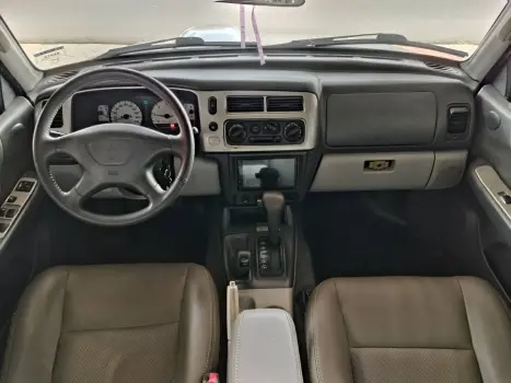 MITSUBISHI Pajero Sport , Foto 9