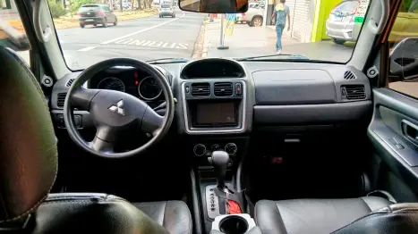 MITSUBISHI Pajero TR4 2.0 16V 4P 4X4 FLEX AUTOM�TICO, Foto 9