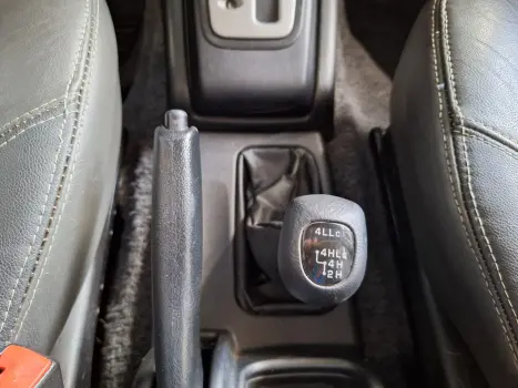 MITSUBISHI Pajero TR4 2.0 16V 4P FLEX AUTOM�TICO, Foto 14