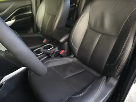 NISSAN Frontier 2.3 16V LE 4X4 CABINE DUPLA BI-TURBO DIESEL AUTOMTICO, Foto 10