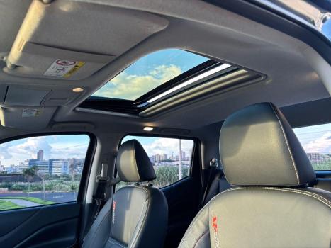 NISSAN Frontier 2.3 16V PRO4X CABINE DUPLA 4X4 BI-TURBO DIESEL AUTOMTICO, Foto 8