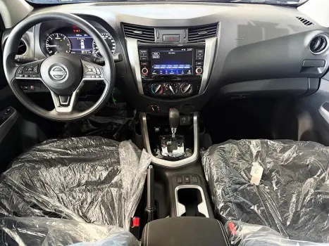 NISSAN Frontier 2.3 16V S 4X4 CABINE DUPLA BI-TURBO DIESEL, Foto 4