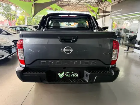 NISSAN Frontier 2.3 16V S 4X4 CABINE DUPLA BI-TURBO DIESEL, Foto 17