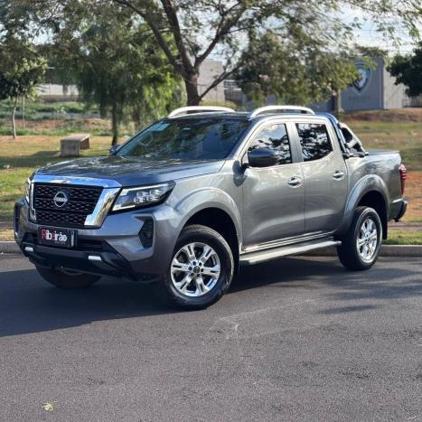 NISSAN Frontier 2.3 16V XE 4X4 CABINE DUPLA BI-TURBO DIESEL AUTOM�TICO, Foto 4