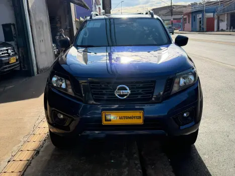 NISSAN Frontier 2.3 ATTACK CABINE DUPLA 4X4 BI-TURBO DIESEL AUTOM�TICO, Foto 6