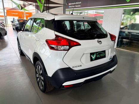NISSAN Kicks 1.6 16V 4P FLEX SV X-TRONIC AUTOMÁTICO CVT, Foto 17 NISSAN Kicks 1.6 16V 4P FLEX SV X-TRONIC AUTOMÁTICO CVT, Foto 17
