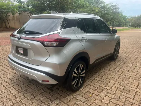 NISSAN Kicks 1.6 16V 4P FLEXSTART ADVANCE XTRONIC AUTOMÁTICO CVT, Foto 4 NISSAN Kicks 1.6 16V 4P FLEXSTART ADVANCE XTRONIC AUTOMÁTICO CVT, Foto 4