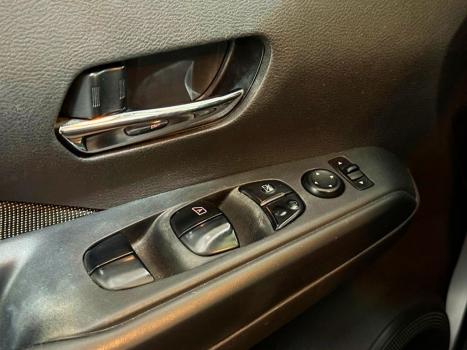 NISSAN Kicks 1.6 16V 4P FLEXSTART S, Foto 5