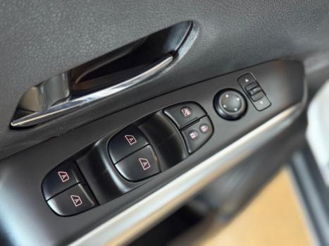 NISSAN Kicks 1.6 16V 4P FLEXSTART ADVANCE XTRONIC AUTOMTICO CVT, Foto 17