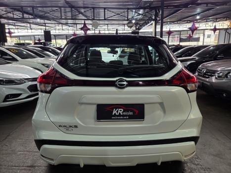 NISSAN Kicks 1.6 16V 4P FLEXSTART EXCLUSIVE XTRONIC AUTOMTICO CVT, Foto 6