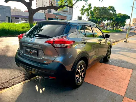 NISSAN Kicks 1.6 16V 4P FLEXSTART S DIRECT X-TRONIC AUTOM�TICO CVT, Foto 4