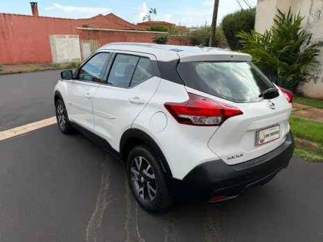 NISSAN Kicks 1.6 16V 4P FLEXSTART SL X-TRONIC AUTOM�TICO CVT, Foto 3