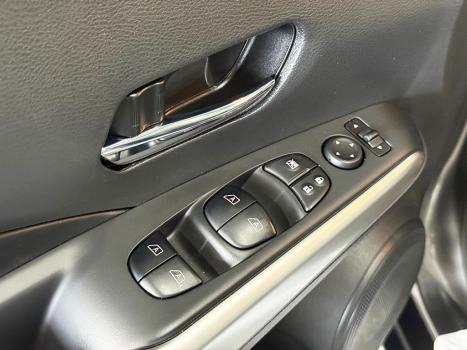 NISSAN Kicks 1.6 16V 4P FLEXSTART ADVANCE PLUS XTRONIC AUTOM�TICO CVT, Foto 12