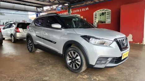 NISSAN Kicks 1.6 16V 4P FLEXSTART S DIRECT X-TRONIC AUTOM�TICO CVT, Foto 1